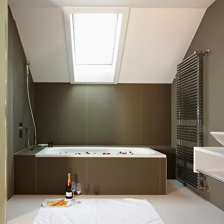 Hotel Restaurant Roessli 3*